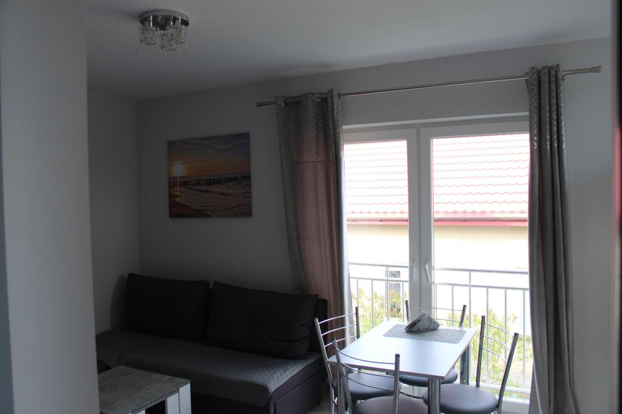 Apartamenty Villa Makowa ヤロスワビエツ エクステリア 写真